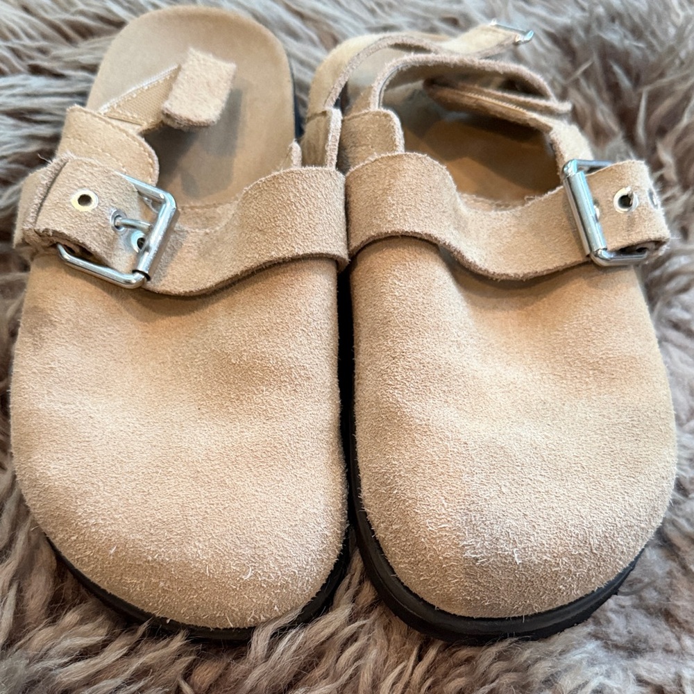 Zara Clogs